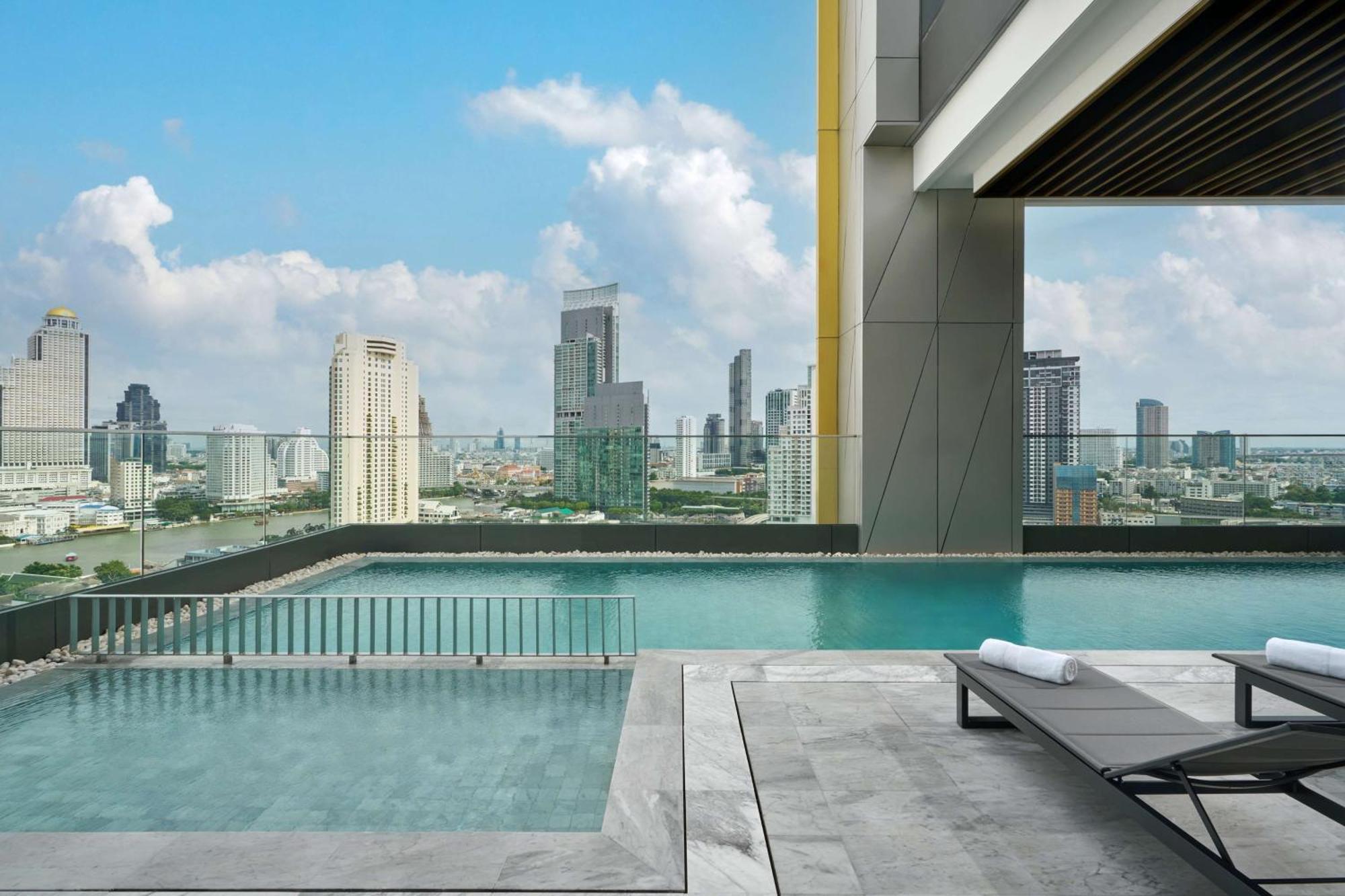 Hilton Garden Inn Bangkok Riverside Banguecoque Exterior foto