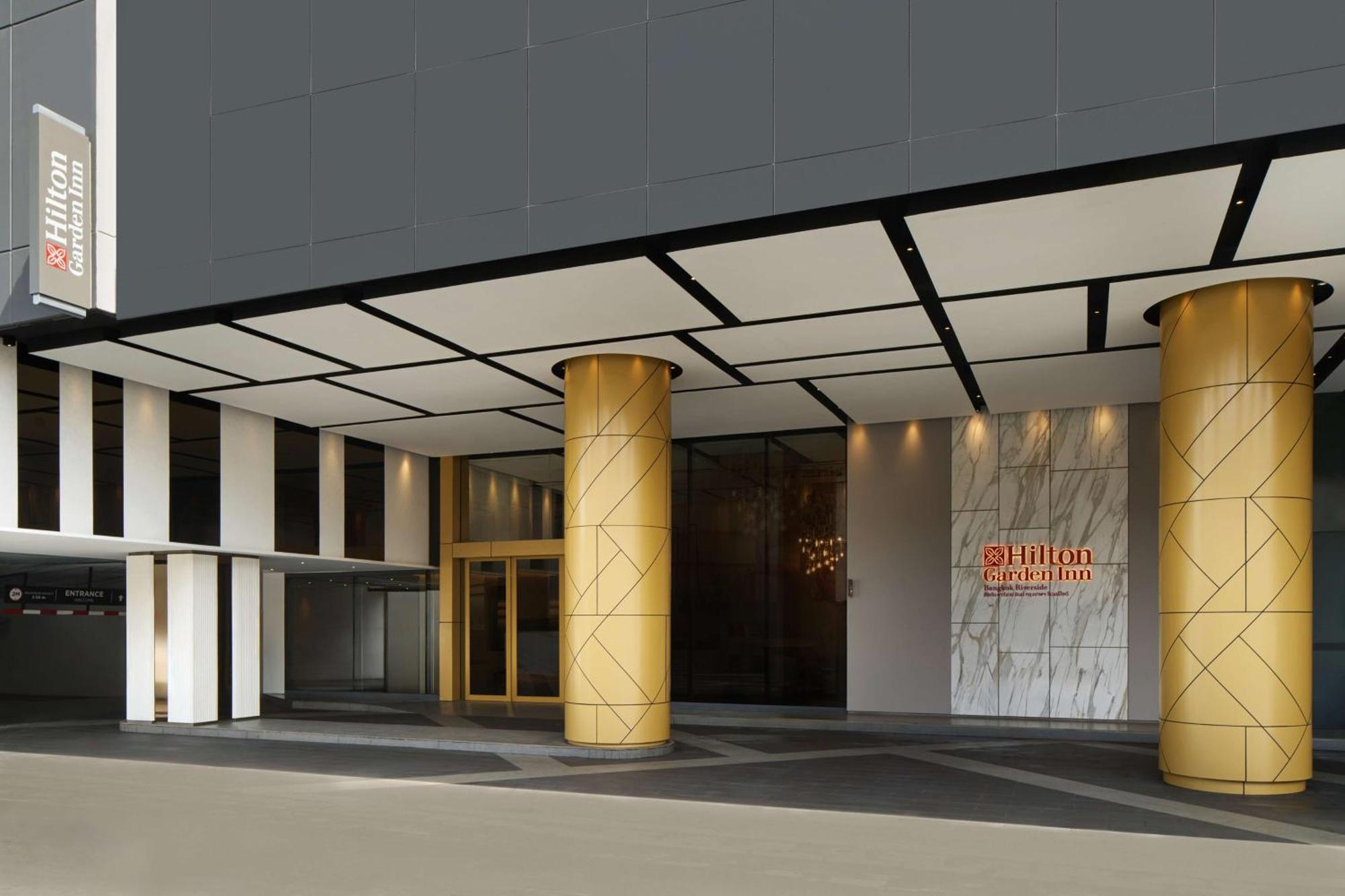 Hilton Garden Inn Bangkok Riverside Banguecoque Exterior foto